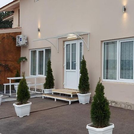 Fenix Apartment & Rooms Vinci Buitenkant foto
